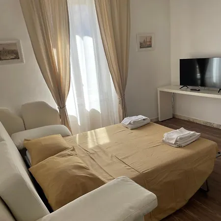 Aurelia G House * Řím