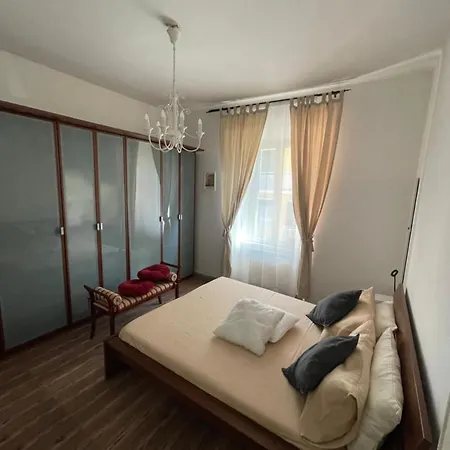Aurelia G House Apartmán